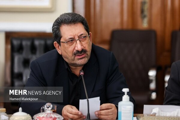 وزیر صمت اعلام کرد کمبود مواد پتروشیمی در بازار نداریم